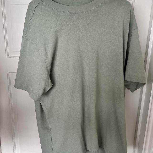 Mango Men's T-shirt - Green - M on Productcaster.