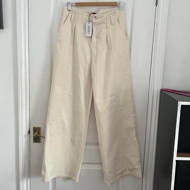 Cider Women's Trousers - Cream - M on Productcaster.