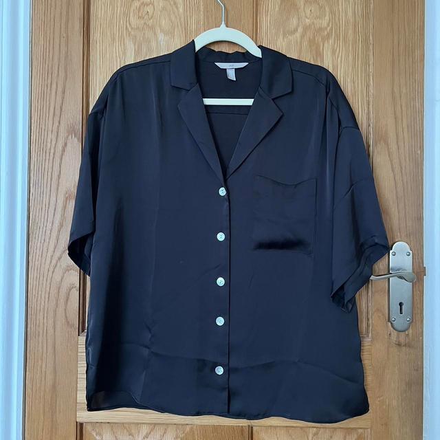 H&M Women's Blouse - Black - 10 on Productcaster.