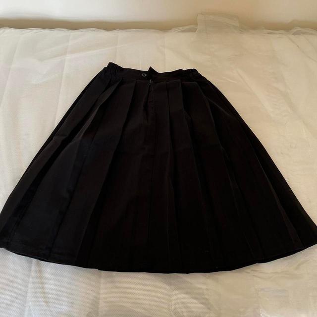 Preloved Women's Skirt - Black - UK 8 on Productcaster.