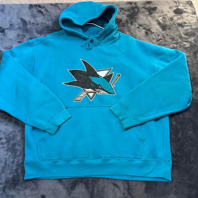 NHL Men's Hoodie - Blue - L on Productcaster.