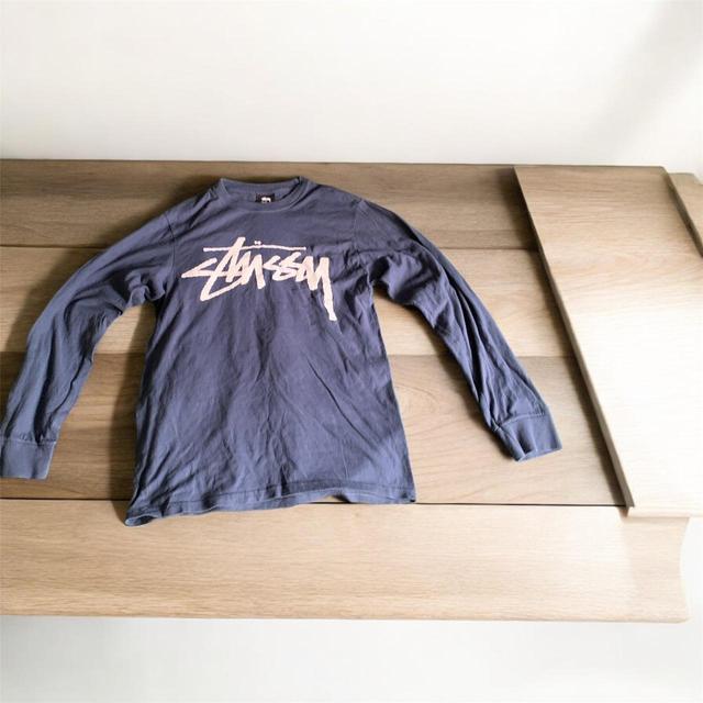 Stüssy Women's T-shirt - Navy - S on Productcaster.