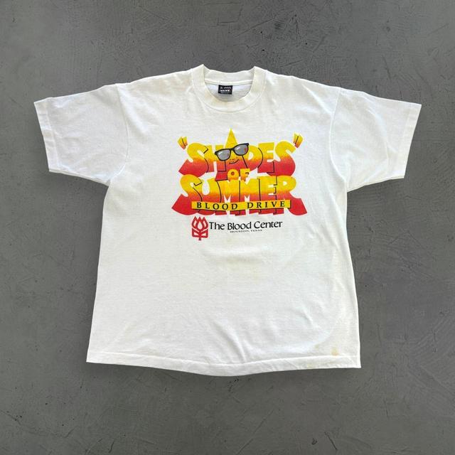 Vintage Men's T-shirt - White - XL on Productcaster.