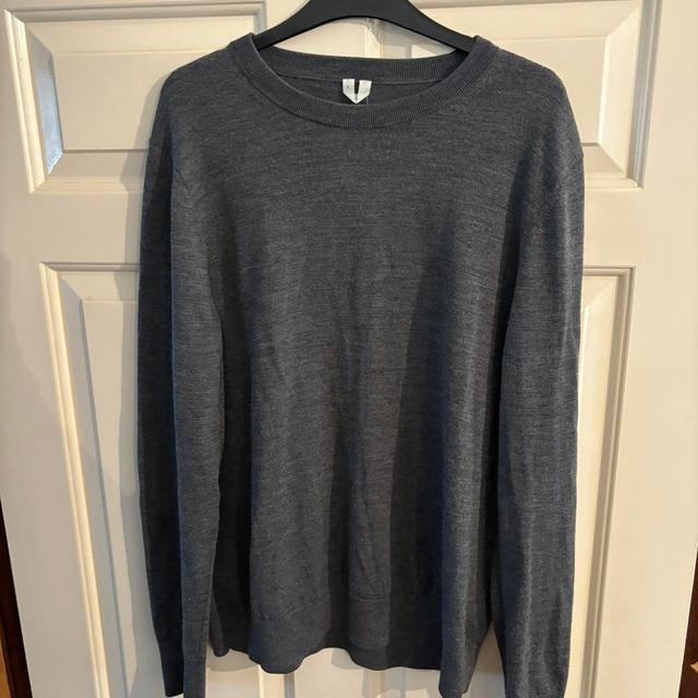 Arket Men's Jumper - Grey - L on Productcaster.