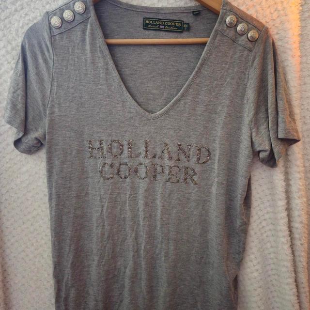 Holland Cooper Women's T-shirt - Grey - S on Productcaster.