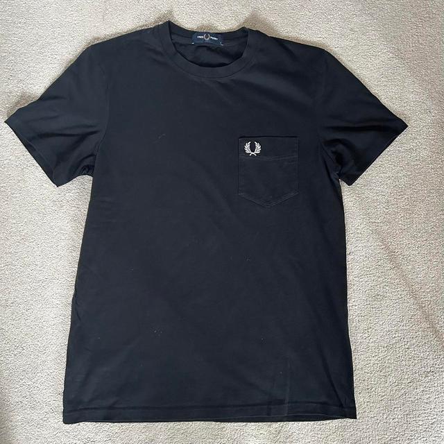 Fred Perry Men's T-shirt - Black/White - S on Productcaster.