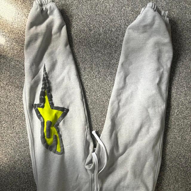 Men's Sweatpants - Grey - M on Productcaster.