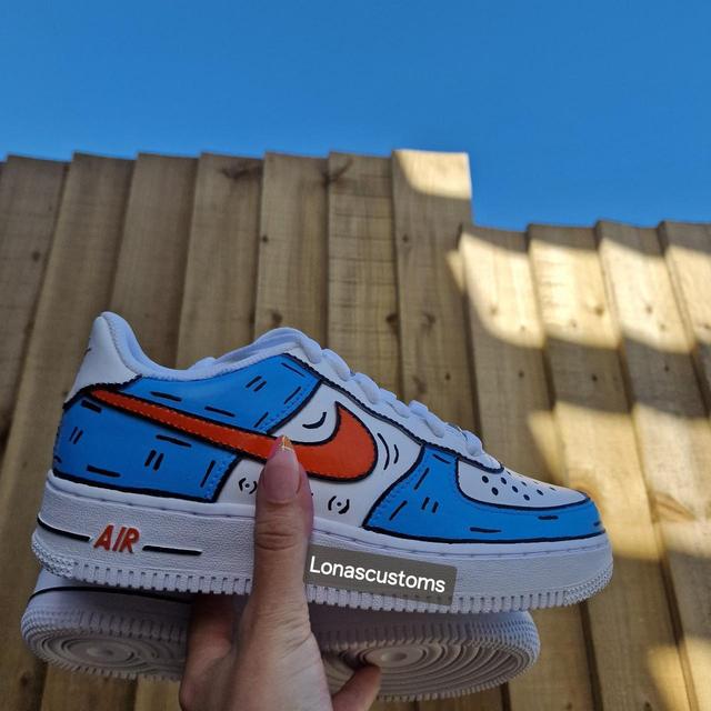 Nike Women's Trainers - Orange/Blue - UK 5 on Productcaster.