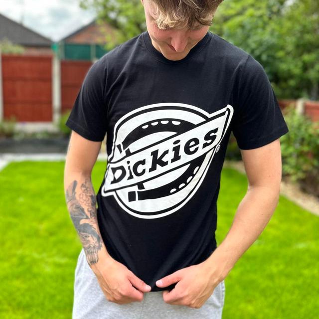 Dickies Men's T-shirt - Black - XS on Productcaster.