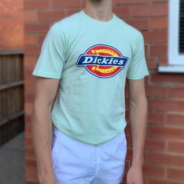 Dickies Men's T-shirt - Green - XS on Productcaster.