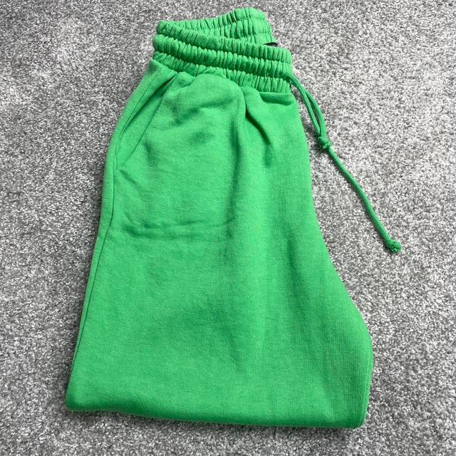 Zara Women's Sweatpants - Green - UK 8 on Productcaster.