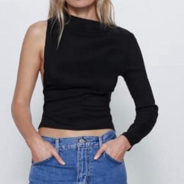 Zara Women's Crop top - Black - S on Productcaster.