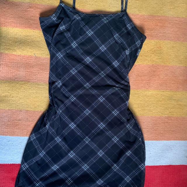 H&M Women's Dress - Black/Navy - 8 on Productcaster.