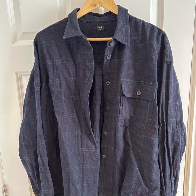 UNIQLO Women's Shirt - Navy - L on Productcaster.