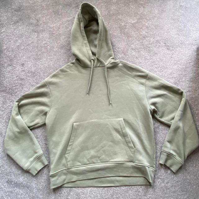 Zara Men's Hoodie - Green/Khaki - M on Productcaster.