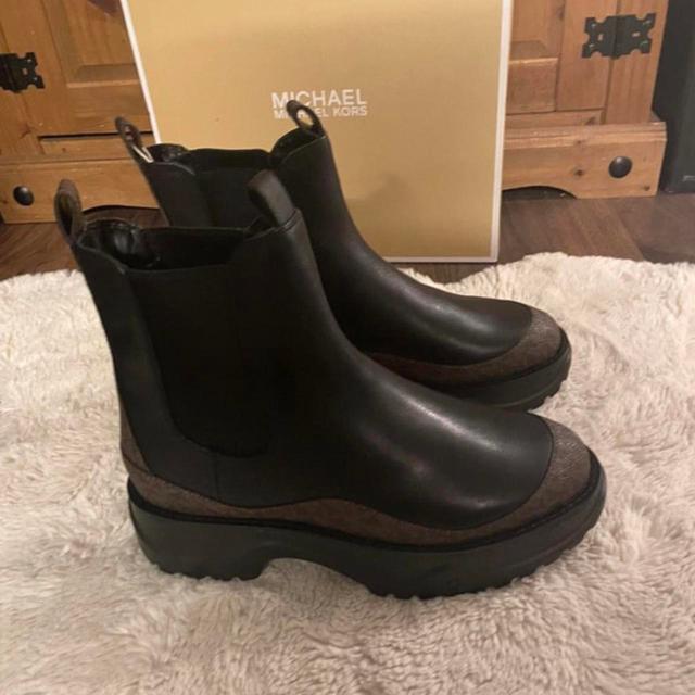 Michael Kors Women's Boots - Black - UK 7 on Productcaster.