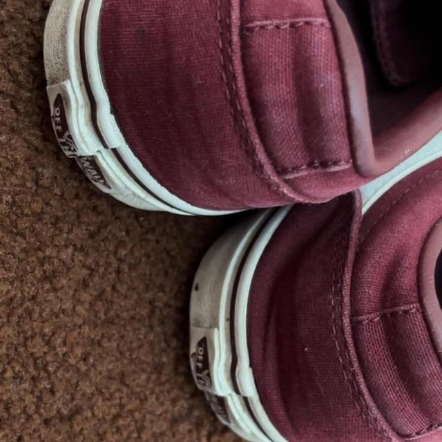 Vans Women's Trainers - Burgundy - UK 6 on Productcaster.