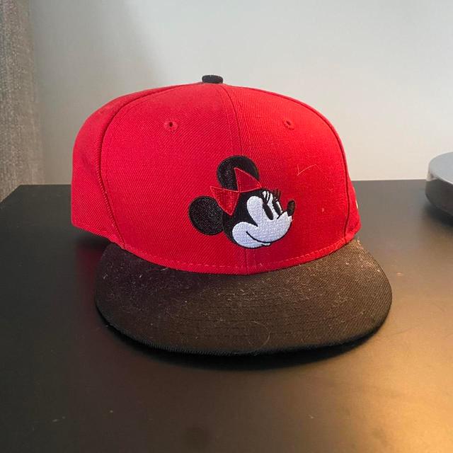 New Era Men's Hat - Red on Productcaster.