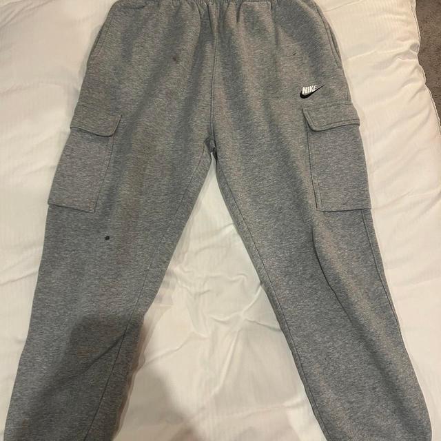 Nike Men's Sweatpants - Grey - M on Productcaster.