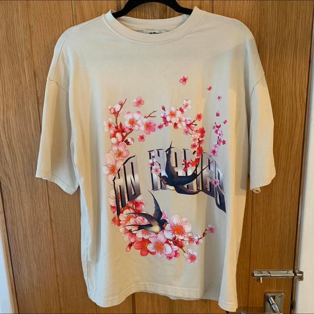 Designer Men's T-shirt - Cream - S on Productcaster.