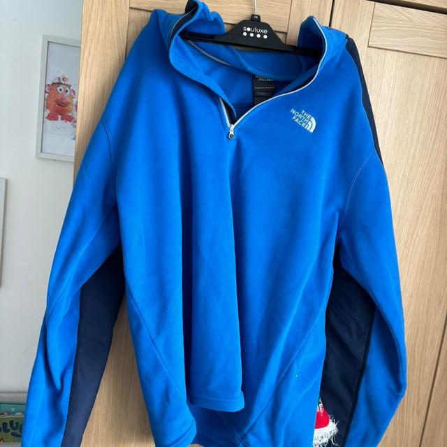 The North Face Men's Sweatshirt - Blue - L on Productcaster.