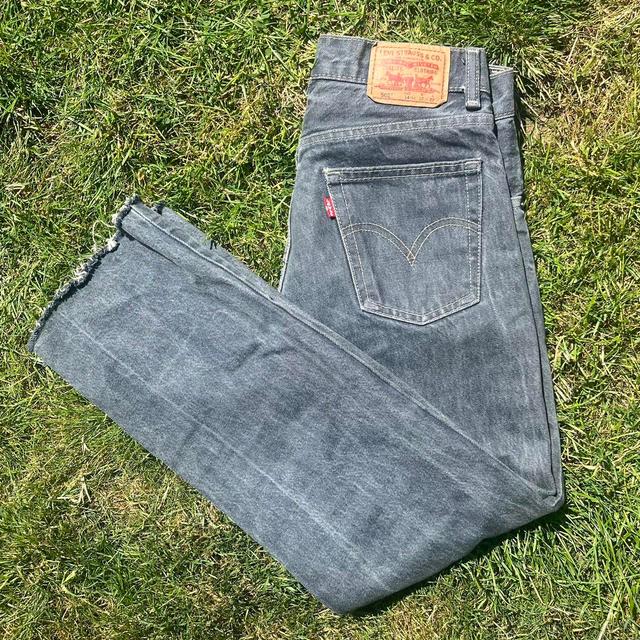 Levi's Women's Jeans - Grey - 27" on Productcaster.