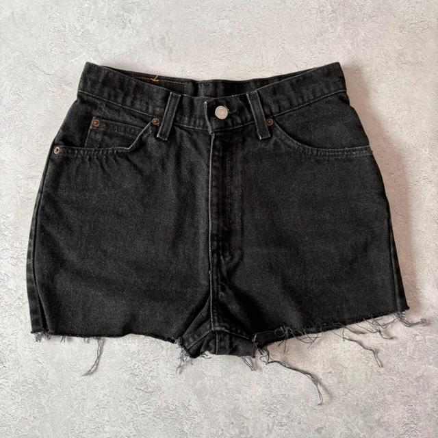 Levi's Women's Shorts - Black/Grey - M on Productcaster.