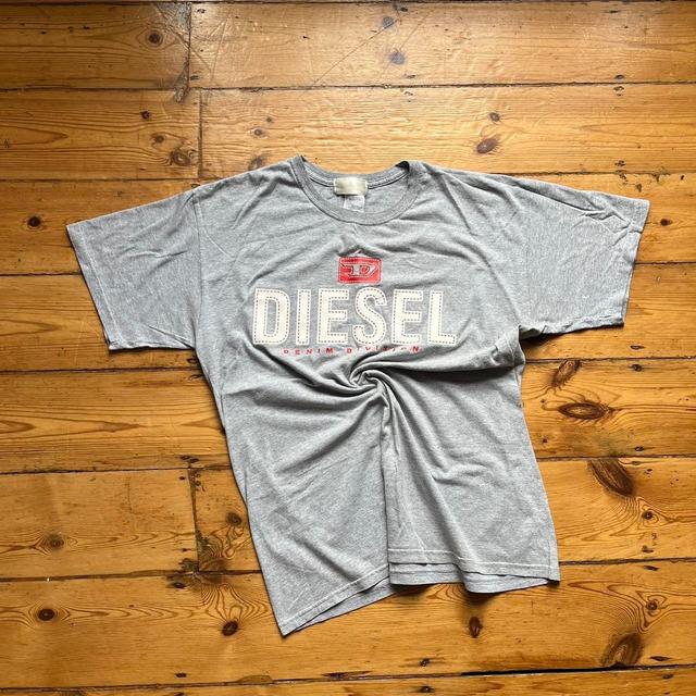 Diesel Men's T-shirt - Grey - L on Productcaster.