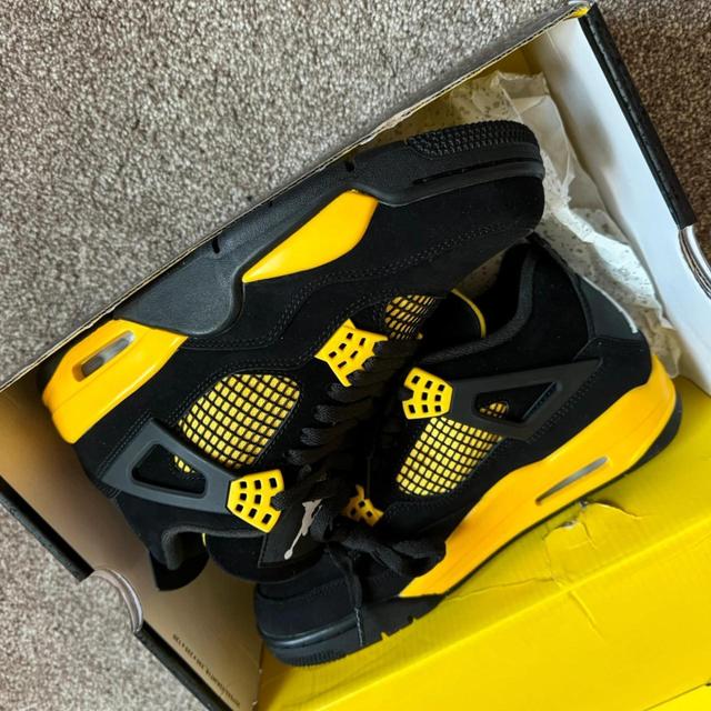 Jordan Women's Trainers - Black/Yellow - UK 6 on Productcaster.