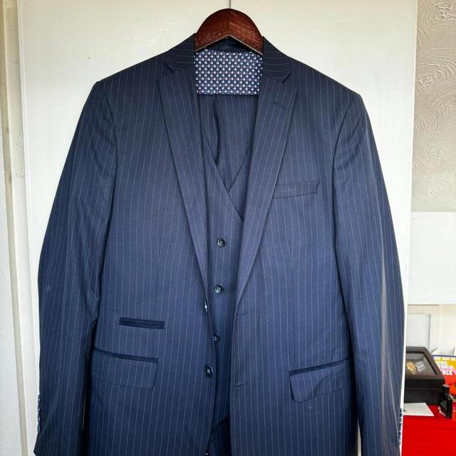 Men's Suit - Navy/Blue - M on Productcaster.