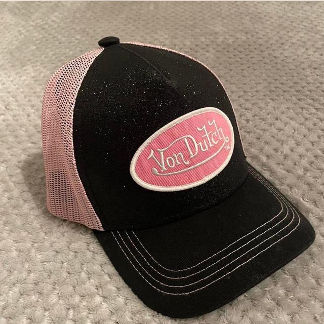 Von Dutch Women's Hat - Pink/Black on Productcaster.