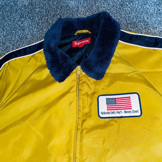 Supreme Men's Jacket - Yellow - L on Productcaster.