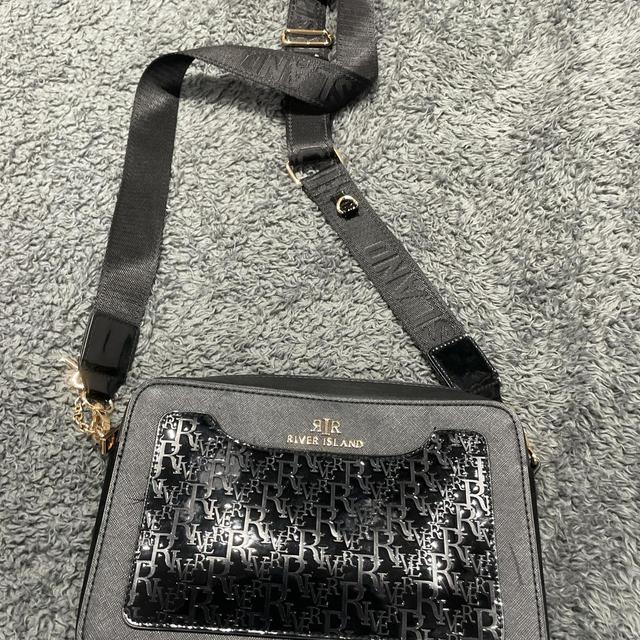 River Island Women's Crossbody bags - Black on Productcaster.