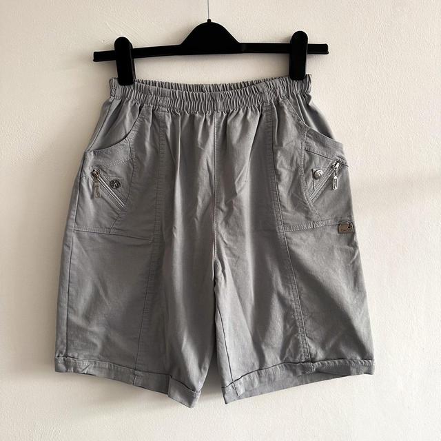 Vintage Women's Shorts - Grey - S on Productcaster.