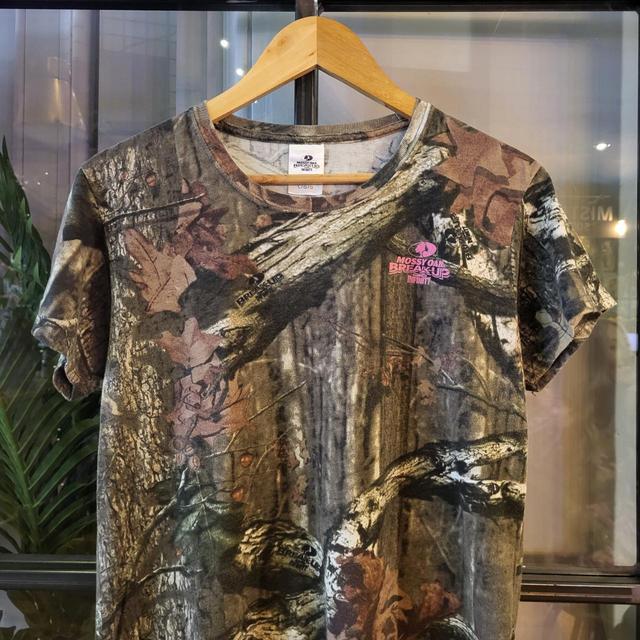 Realtree Women's T-shirt - Multi/Brown - L on Productcaster.