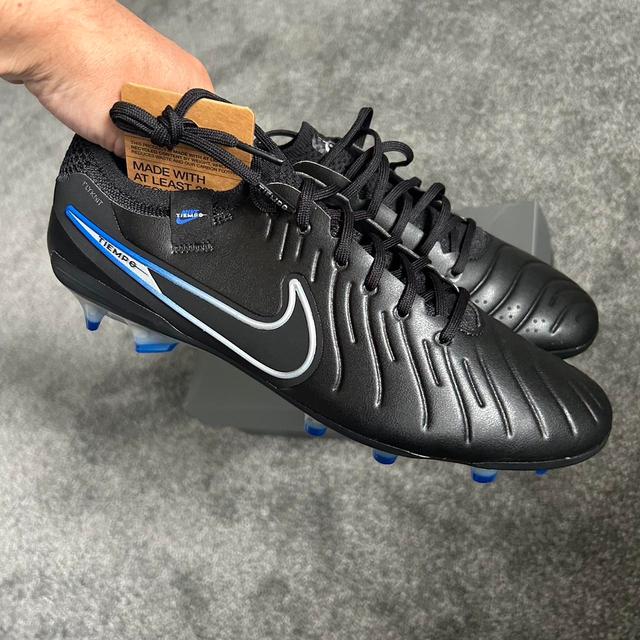 Nike Men's Boots - Black/Blue - UK 8 on Productcaster.