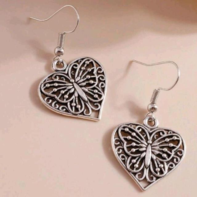 Deadstock Women's Earrings - Silver on Productcaster.