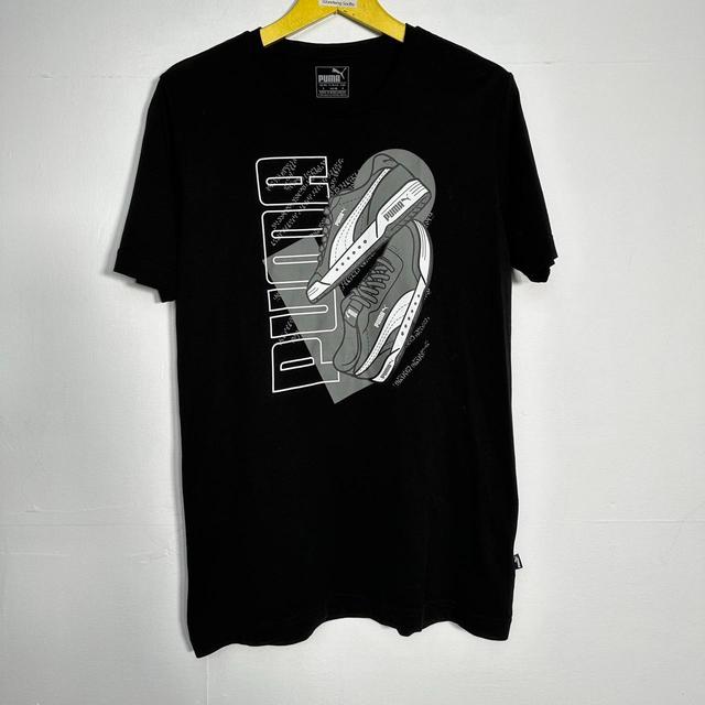 Puma Men's T-shirt - Black - S on Productcaster.