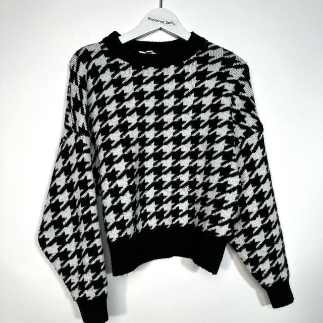 H&M Women's Jumper - Black - S on Productcaster.