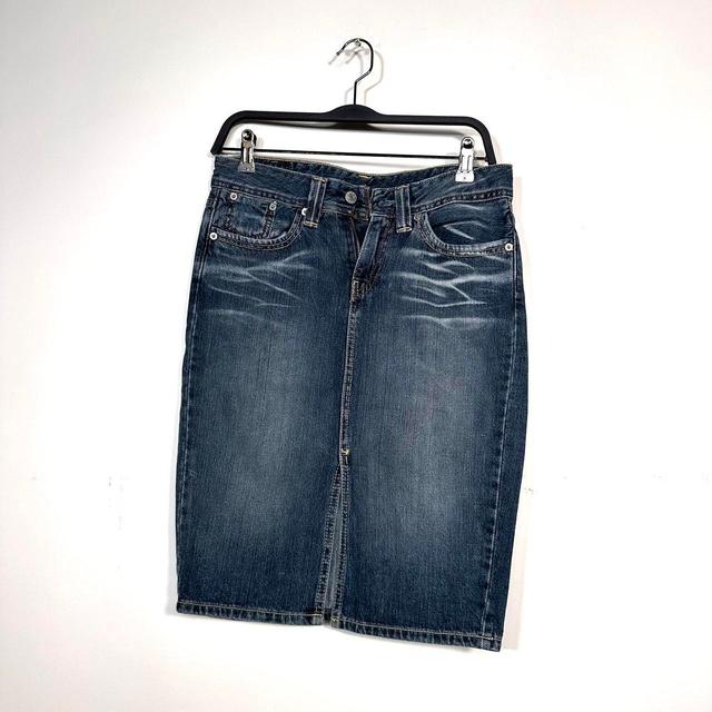 Levi's Women's Skirt - Blue/Navy - S on Productcaster.