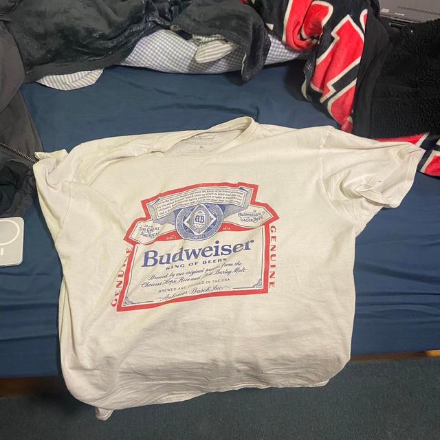 Budweiser Men's T-shirt - White/Multi - XL on Productcaster.