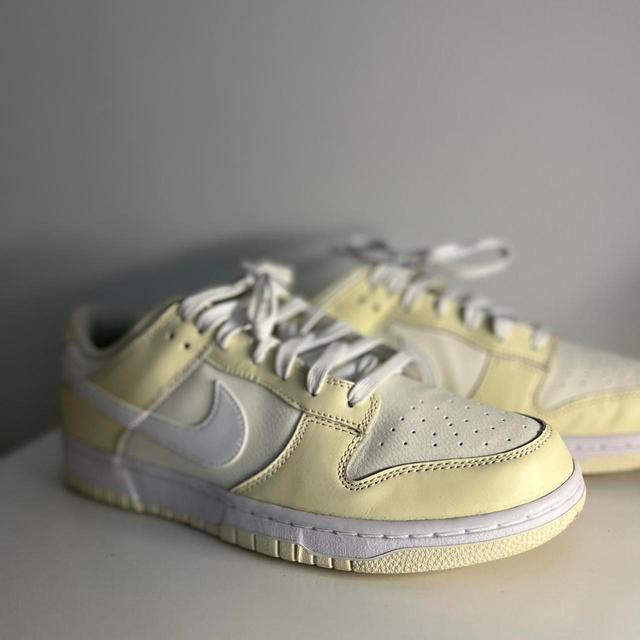 Nike Men's Trainers - Yellow - UK 9 on Productcaster.