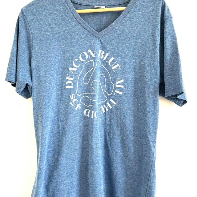 Men's T-shirt - Blue - XL on Productcaster.