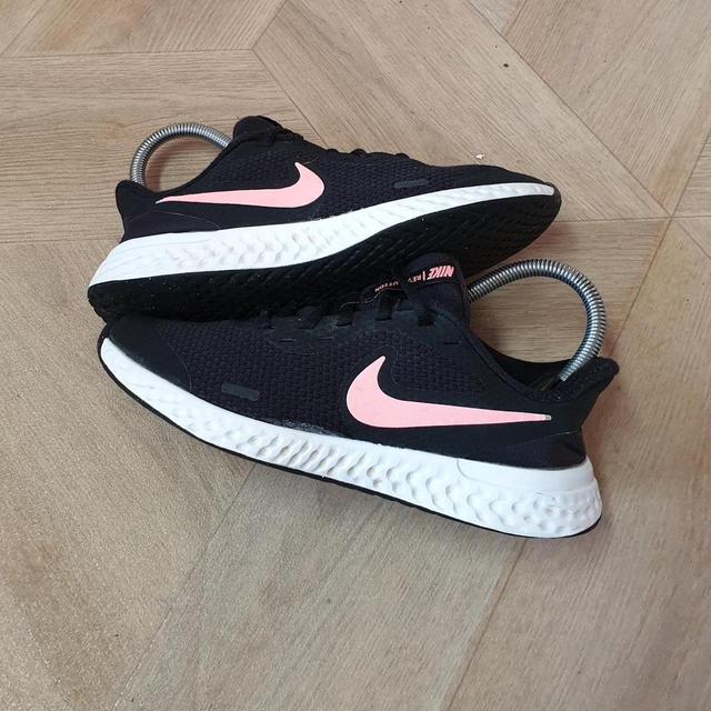 Nike Women's Trainers - Black - UK 4 on Productcaster.