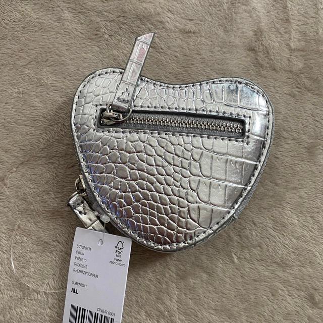 Urban Outfitters Women's Purses and pouches - Silver on Productcaster.