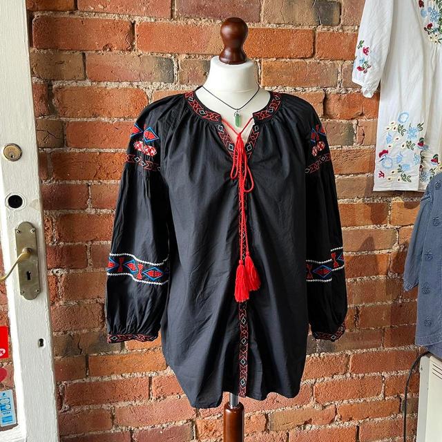 Vintage Women's Blouse - Black/Red - M on Productcaster.