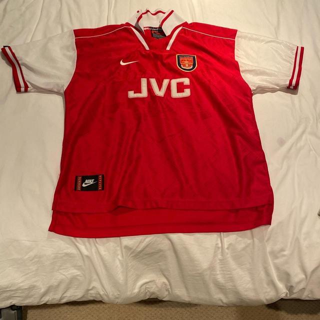 Arsenal F.C. Men's Top - Red - XL on Productcaster.