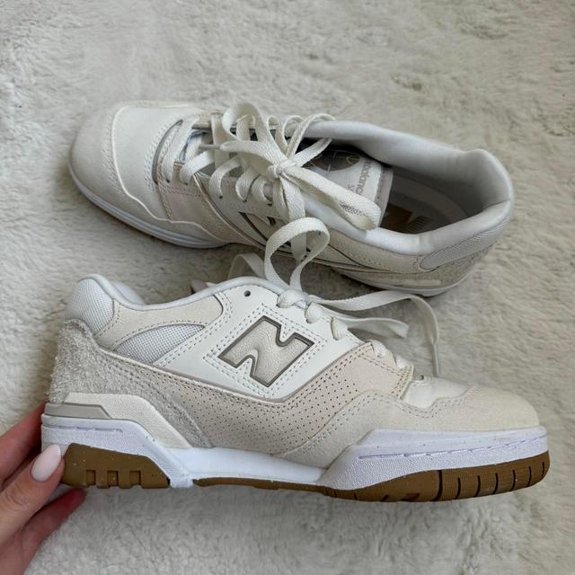 New Balance Women's Trainers - White/Cream - UK 5 on Productcaster.