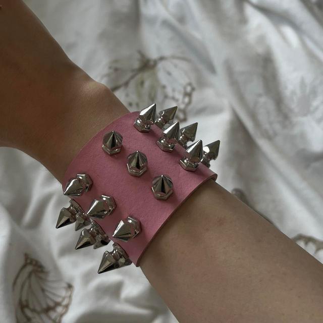 Women's Bracelet - Pink/Silver on Productcaster.