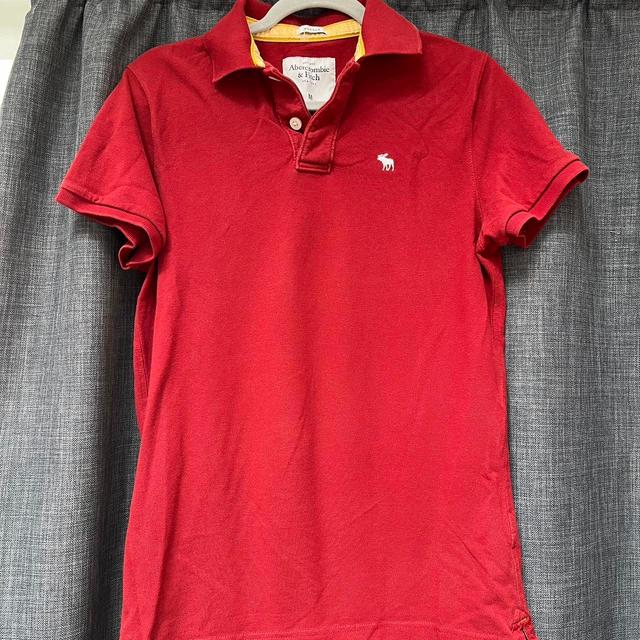 Abercrombie & Fitch Men's Polo shirt - Red/Burgundy - M on Productcaster.